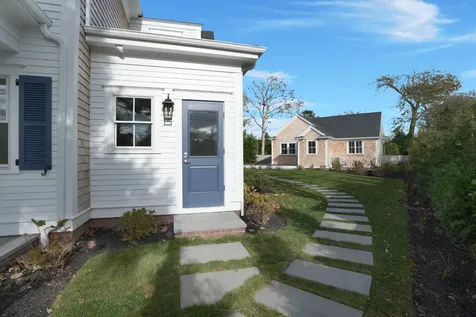 23 Pinehurst Road Edgartown MA 02539