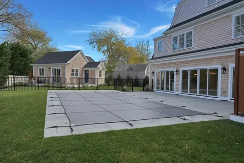 23 Pinehurst Road Edgartown MA 02539