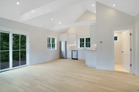 23 Pinehurst Road Edgartown MA 02539