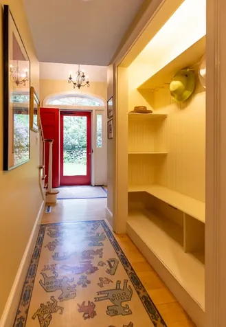 21 Woodlawn Avenue Vineyard Haven MA 02568