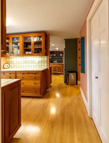 21 Woodlawn Avenue Vineyard Haven MA 02568