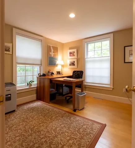 21 Woodlawn Avenue Vineyard Haven MA 02568