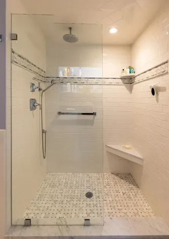 21 Woodlawn Avenue Vineyard Haven MA 02568