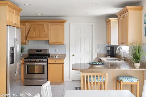 43C Dark Woods Road Edgartown MA 02539