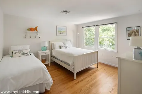 43C Dark Woods Road Edgartown MA 02539