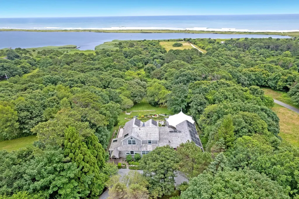 308 South Road Chilmark MA 02535