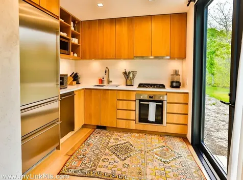 4 Jacobs Neck Road Edgartown MA 02539