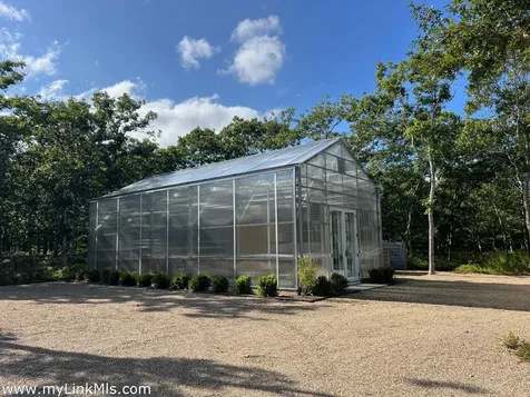 4 Jacobs Neck Road Edgartown MA 02539