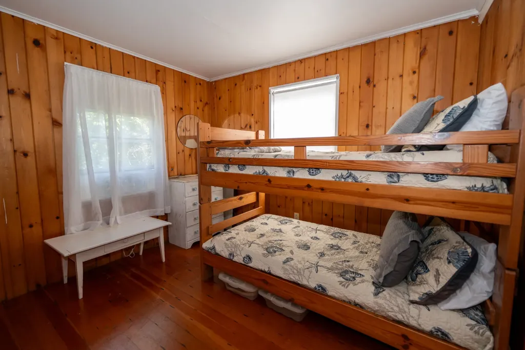 11 Beach Road Oak Bluffs MA 02557