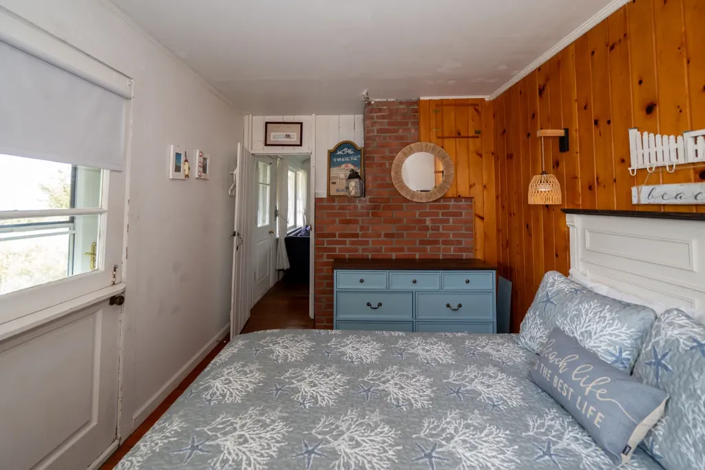 11 Beach Road Oak Bluffs MA 02557