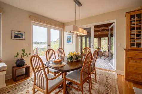 39 Sengekontacket Road Oak Bluffs MA 02557