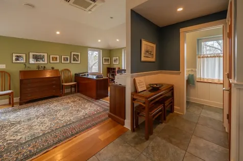 39 Sengekontacket Road Oak Bluffs MA 02557