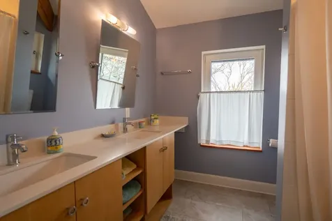39 Sengekontacket Road Oak Bluffs MA 02557