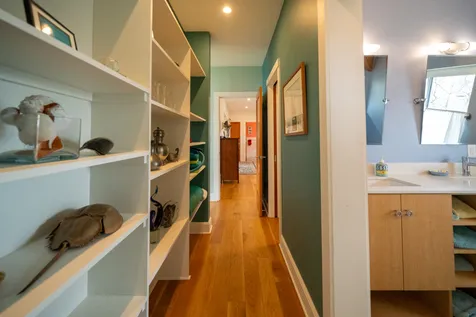 39 Sengekontacket Road Oak Bluffs MA 02557