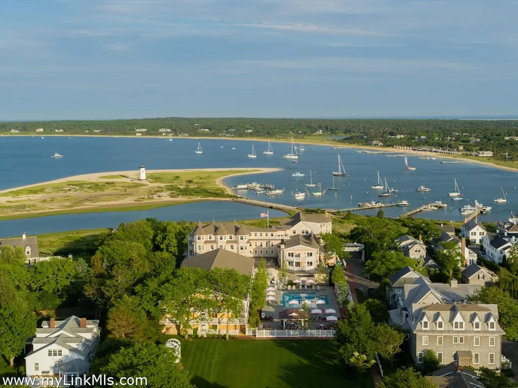 131 North Water Street Edgartown MA 02539