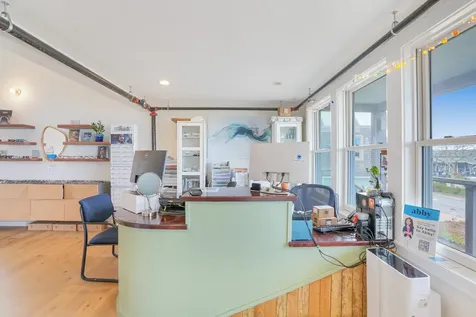 79 Beach Road Vineyard Haven MA 02568