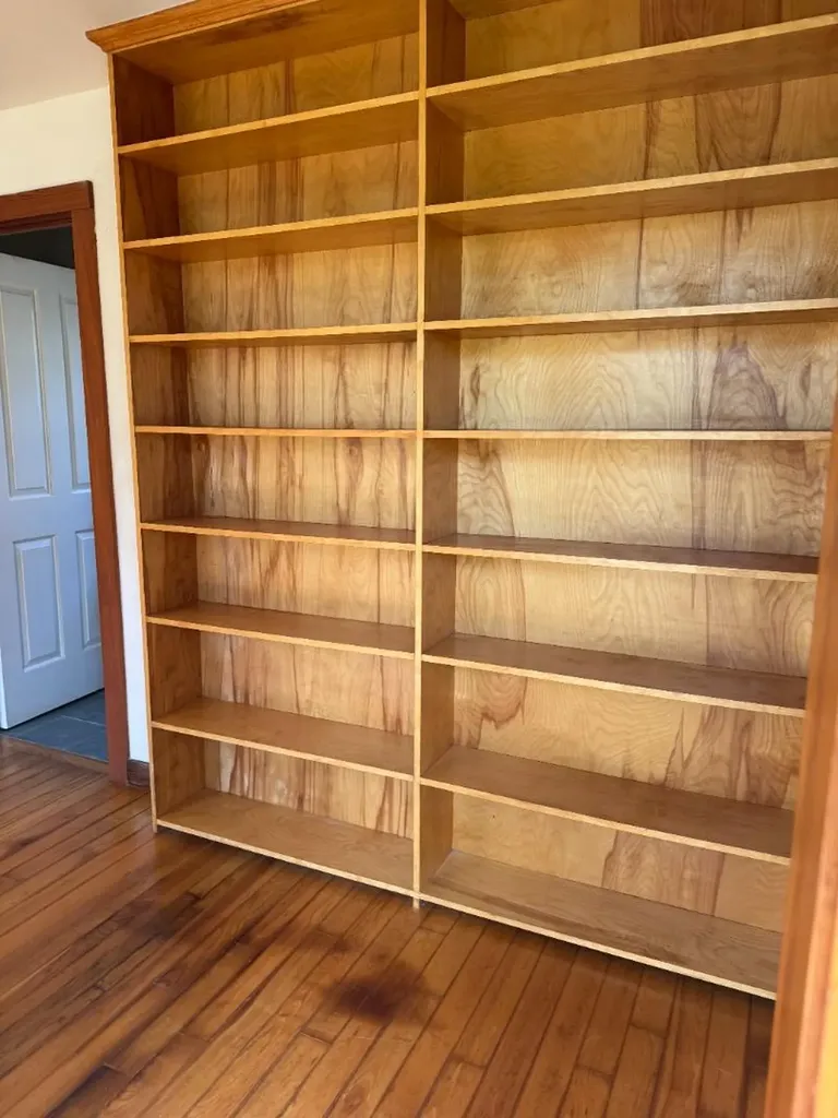 4 Rock Pond Road West Tisbury MA 02568