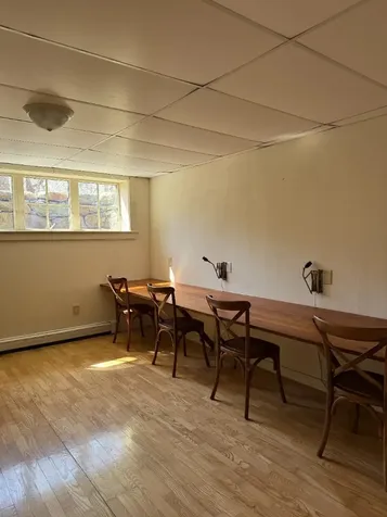 4 Rock Pond Road West Tisbury MA 02568