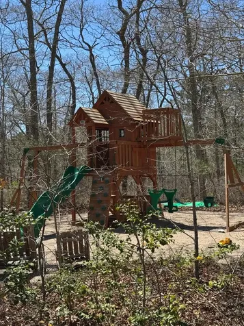 4 Rock Pond Road West Tisbury MA 02568