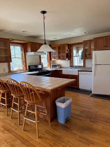 4 Rock Pond Road West Tisbury MA 02568