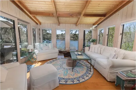 10 Wood Duck Way Oak Bluffs MA 02557