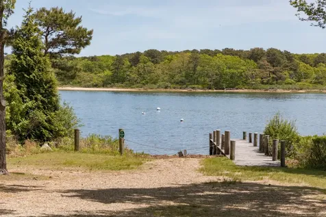 10 Wood Duck Way Oak Bluffs MA 02557