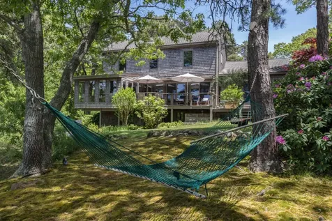 10 Wood Duck Way Oak Bluffs MA 02557