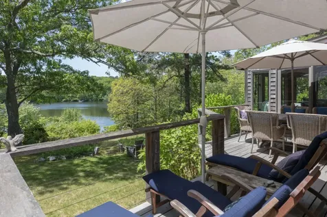 10 Wood Duck Way Oak Bluffs MA 02557