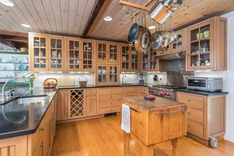 10 Wood Duck Way Oak Bluffs MA 02557