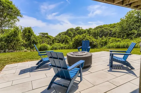 6 Church Street Aquinnah MA 02535