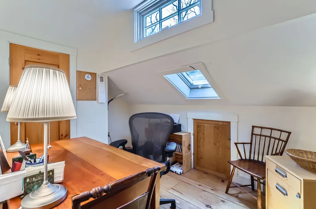 251 State Road West Tisbury MA 02575