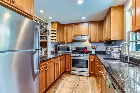 251 State Road West Tisbury MA 02575