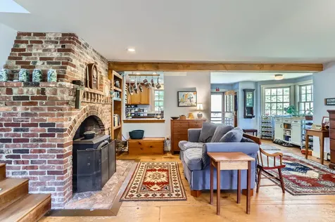 251 State Road West Tisbury MA 02575