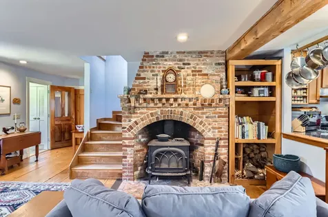 251 State Road West Tisbury MA 02575