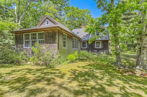 251 State Road West Tisbury MA 02575