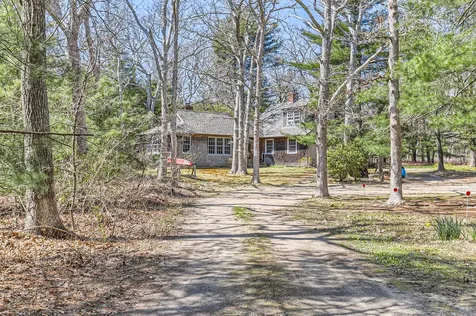 251 State Road West Tisbury MA 02575