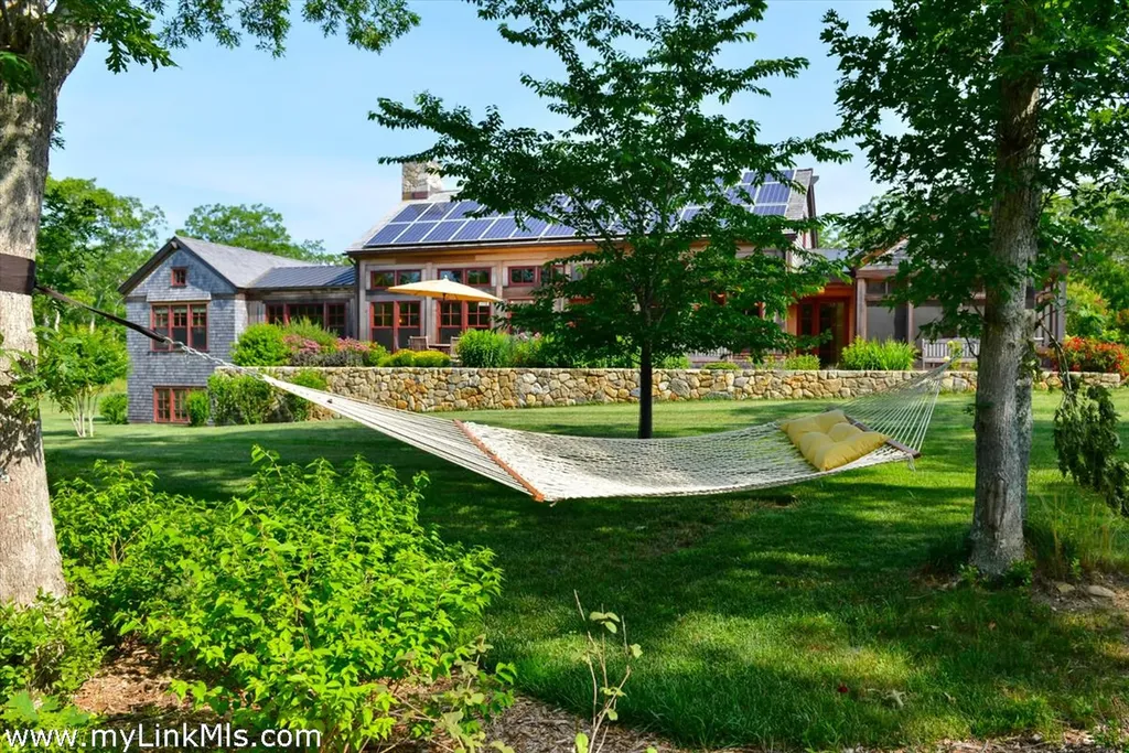 71 Stoney Hill Road Vineyard Haven MA 02568