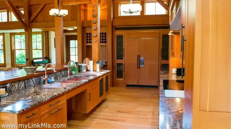 71 Stoney Hill Road Vineyard Haven MA 02568