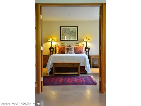 71 Stoney Hill Road Vineyard Haven MA 02568