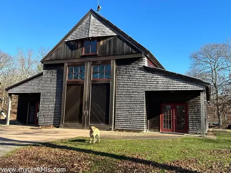 71 Stoney Hill Road Vineyard Haven MA 02568