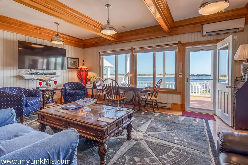47 East Chop Drive Oak Bluffs MA 02557