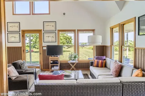 146 Quansoo Road Chilmark MA 02535