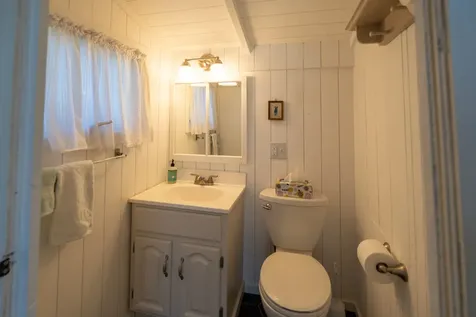 46 Kennebec Avenue Oak Bluffs MA 02557