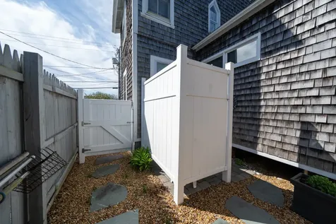 46 Kennebec Avenue Oak Bluffs MA 02557