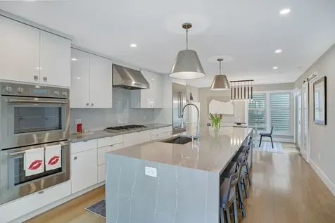 150 Cove Road Vineyard Haven MA 02568