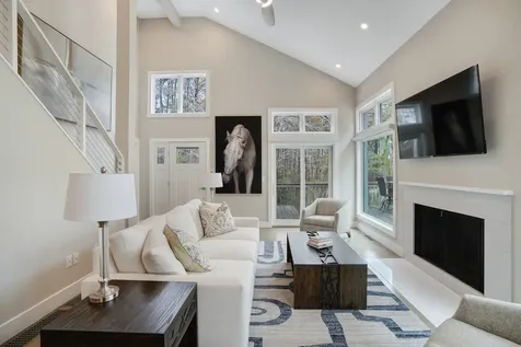 150 Cove Road Vineyard Haven MA 02568