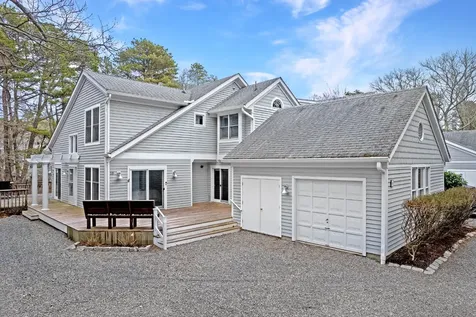 150 Cove Road Vineyard Haven MA 02568