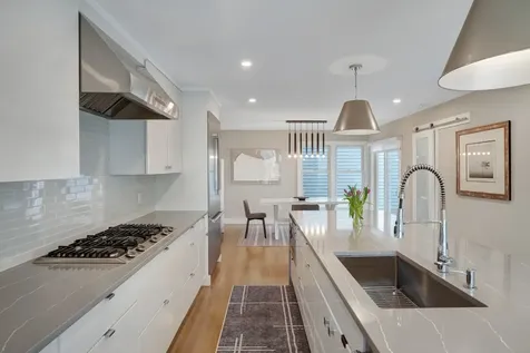 150 Cove Road Vineyard Haven MA 02568