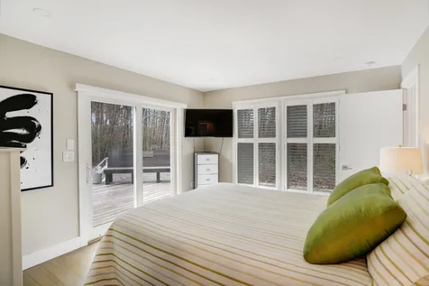 150 Cove Road Vineyard Haven MA 02568
