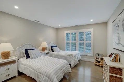150 Cove Road Vineyard Haven MA 02568